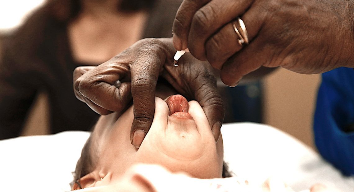 Vacinação contra sarampo e poliomielite no Rio
