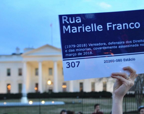 Marielle, um ano depois, na porta da Casa Branca. (©André Neves Sampaio)
