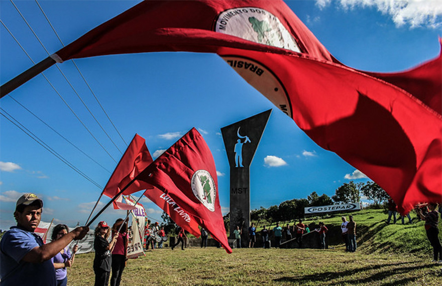 MST divulga manifesto ao povo brasileiro