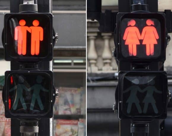 Sinal verde. Hoje, para homenagear a Parada do Orgulho LGBT, os semáforos da Avenida Paulista entraram no clima.