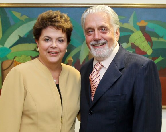 Dilma critica a Lava Jato por perseguição a Jaques Wagner antes do segundo turno de 2018