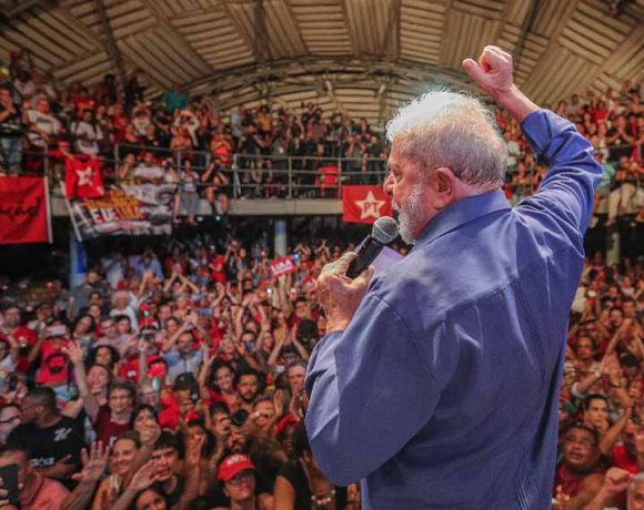Peritos da Federal admitem que documentos da Odebrecht podem ter sido adulterados para prejudicar Lula