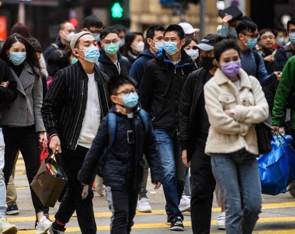China sai do relatório de monitoramento dos 25 países com maior número de casos de coronavírus